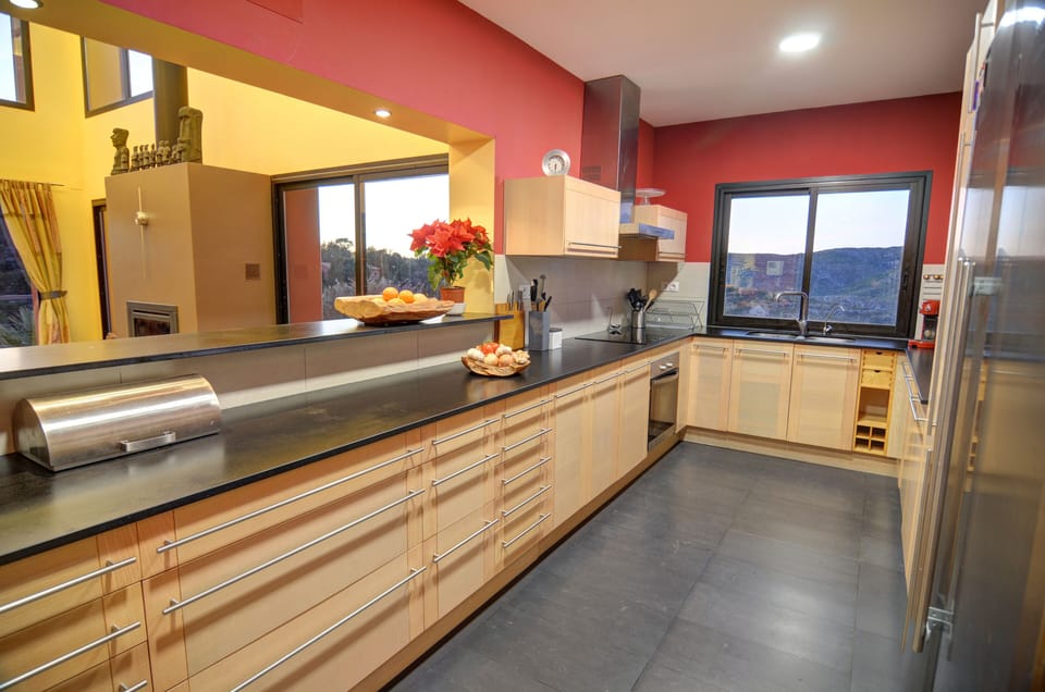 Spacious open-plan kitchen