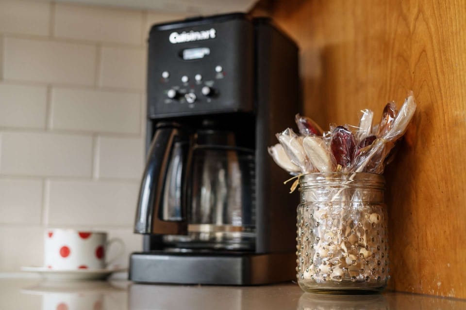 Coffee lovers are in luck as this rental provides coffee. There are also cute cafes in town!