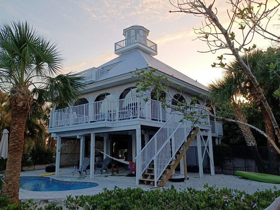 Back of House from Deep Water Dock