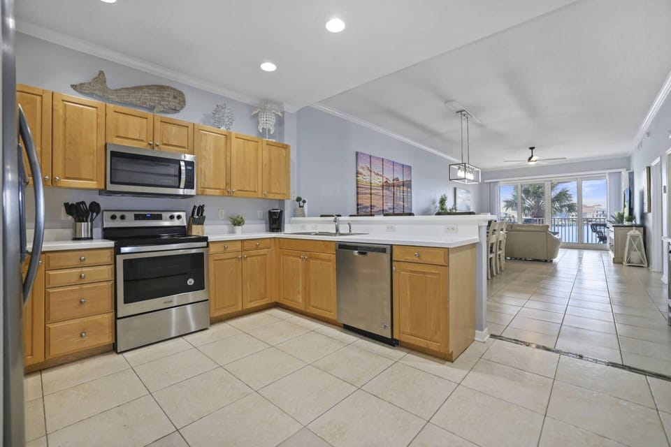Fully Equipped Kitchen with Updated Appliances
