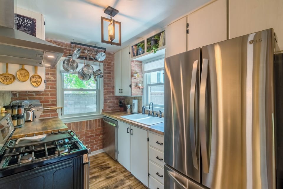Kitchen (2)