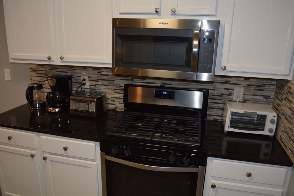 Kitchen gas stove, gas oven microwave oven, toaster , coffee maker 