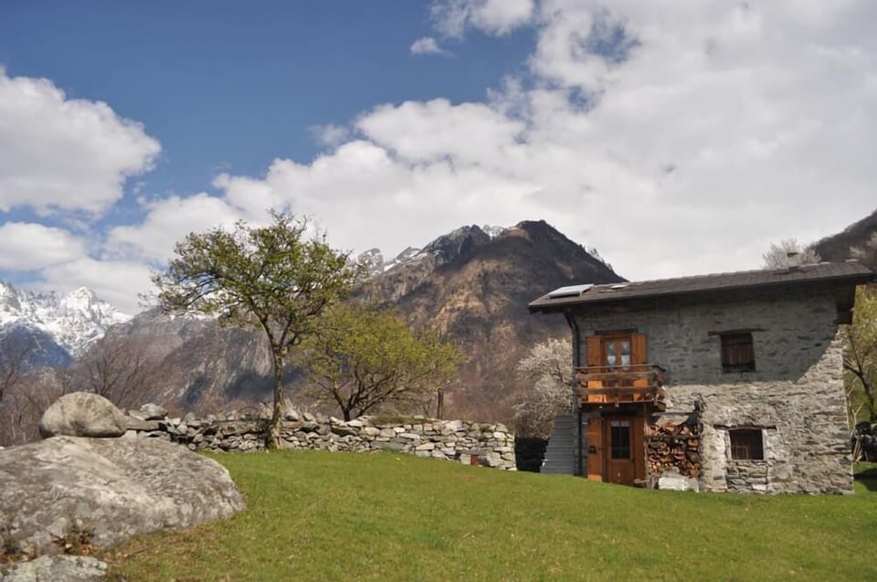 Baita Caterina and Garden