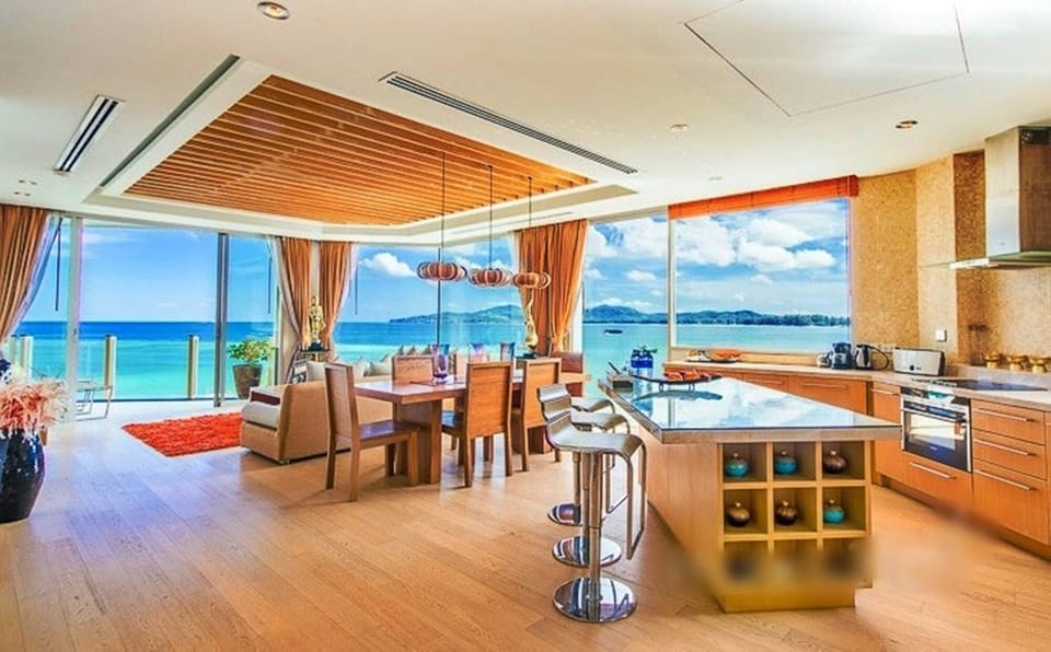 living room with amazing views