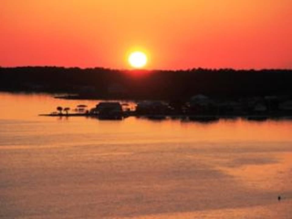 Sunset over Little Lagoon Public Pier – seen from the 11th floor.