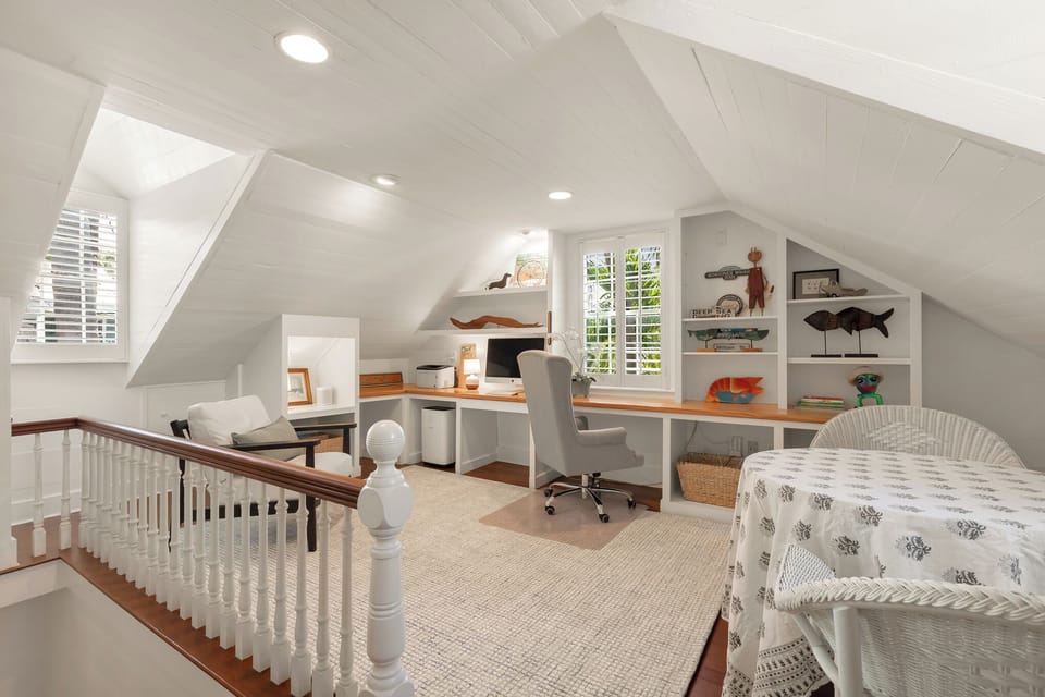 Upstairs office space