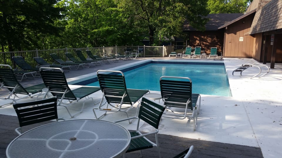 Estates pool