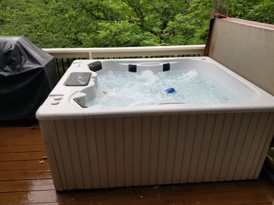 Newly Added 4-5 Person Hot Tub! Just Outside Main Floor Bedroom.