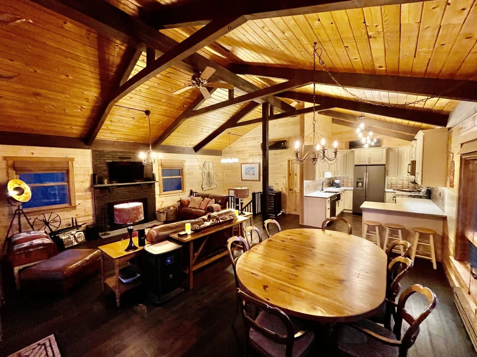 Dining Room at Le Chalet Montreuil