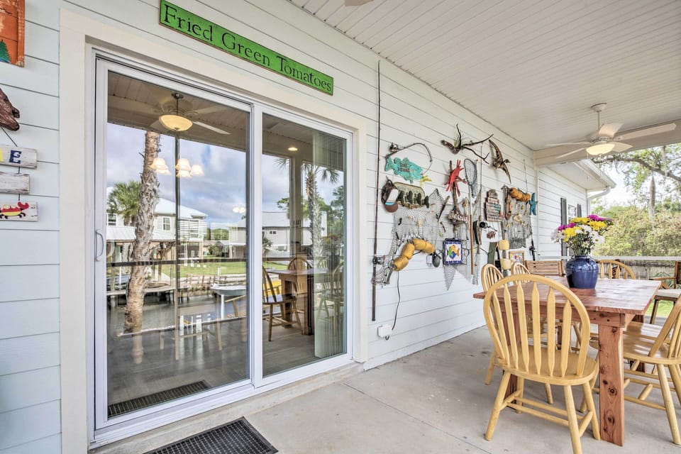 Screened Porch