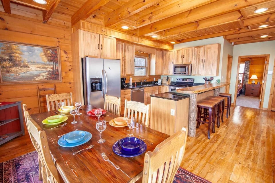 Open-concept Dining, Kitchen, and Great Room on Main Level
