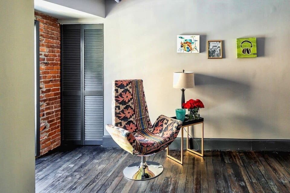 Second Bedroom with Large Window & Washer/Dryer Access