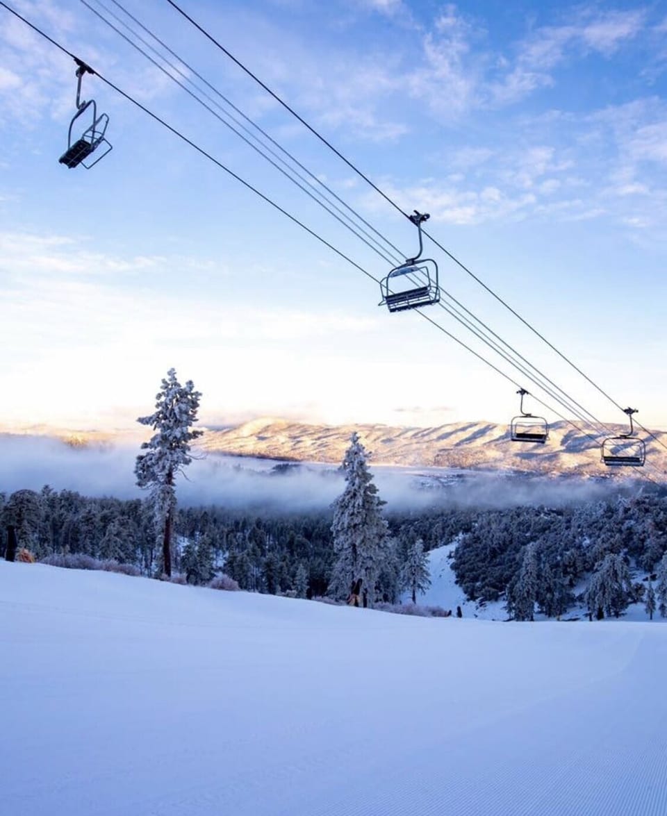 Snow and ski sports