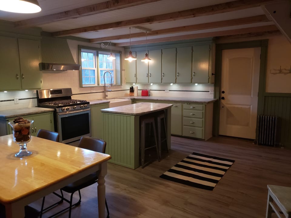 large kitchen area with plenty of counter space