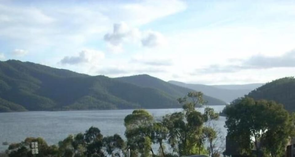 Lake Eildon from Mountain Bay