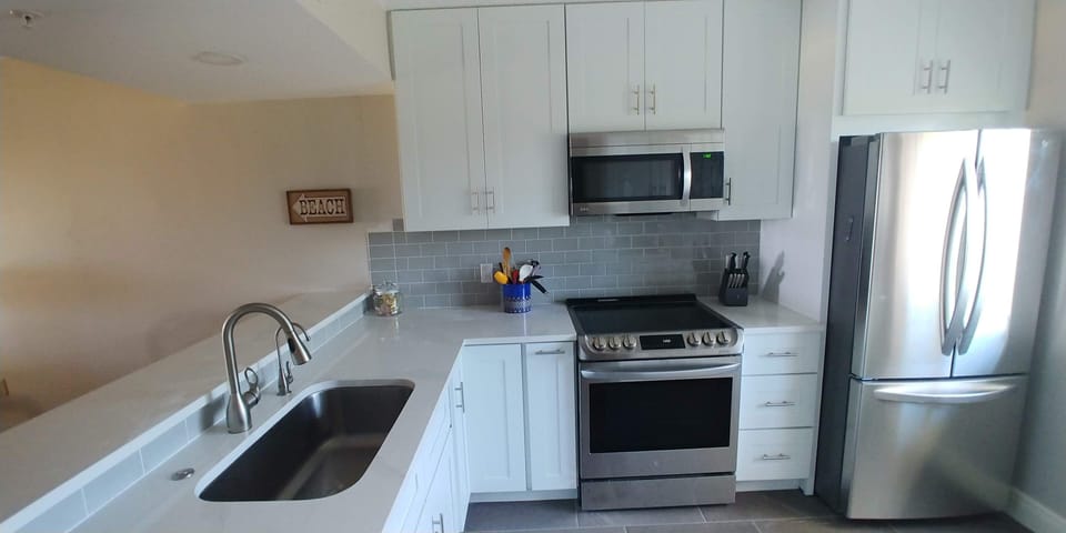 Shaker Style Designer Kitchen