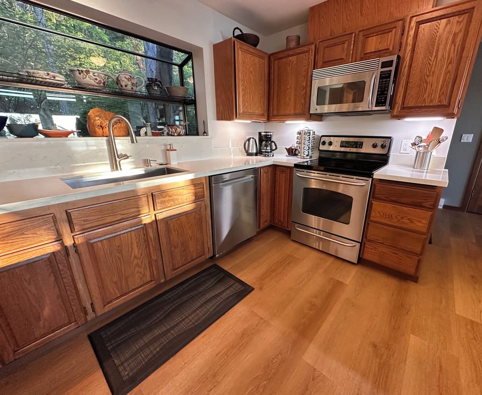Fully appointed kitchen