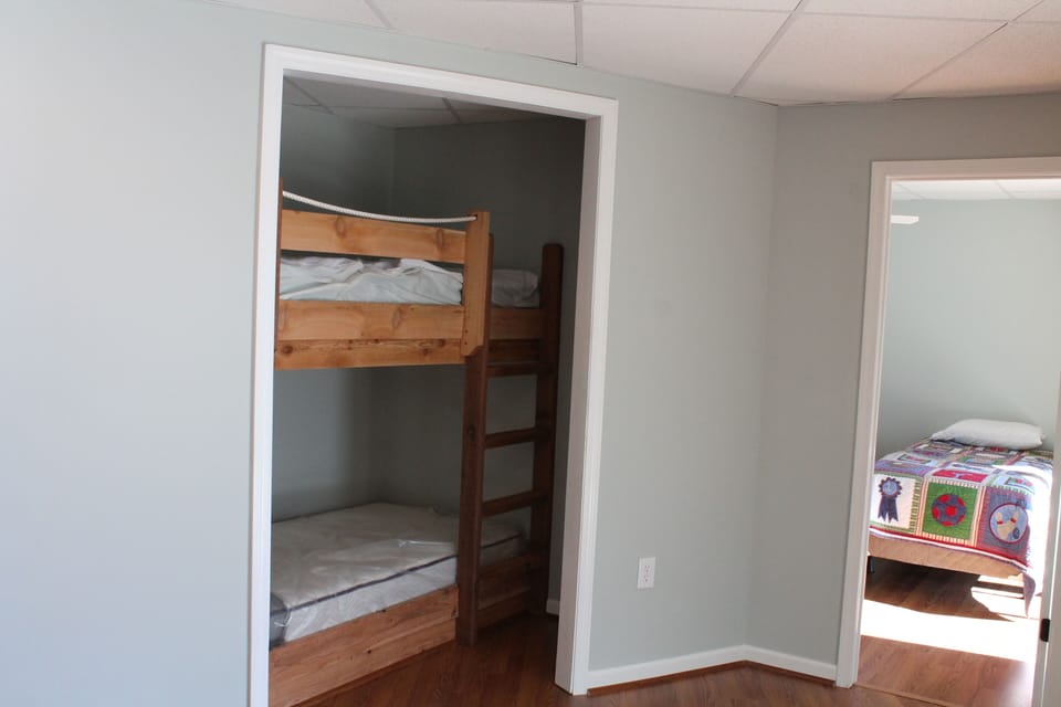 bunk room off of downstairs family room