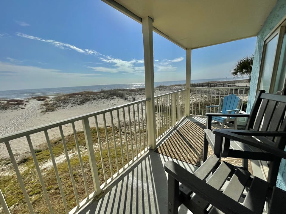 Large balcony steps away from the beach 