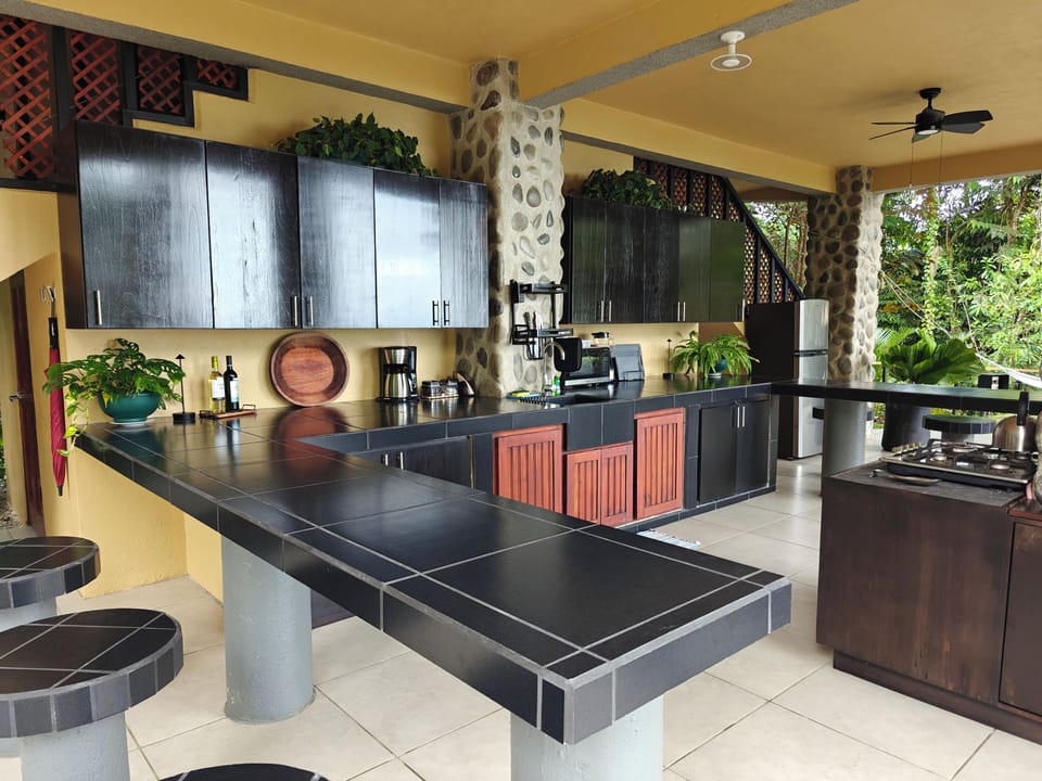Open Kitchen
