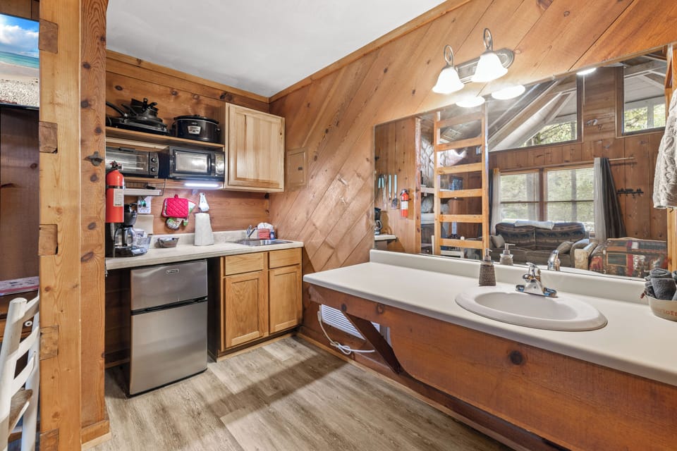 Kitchenette