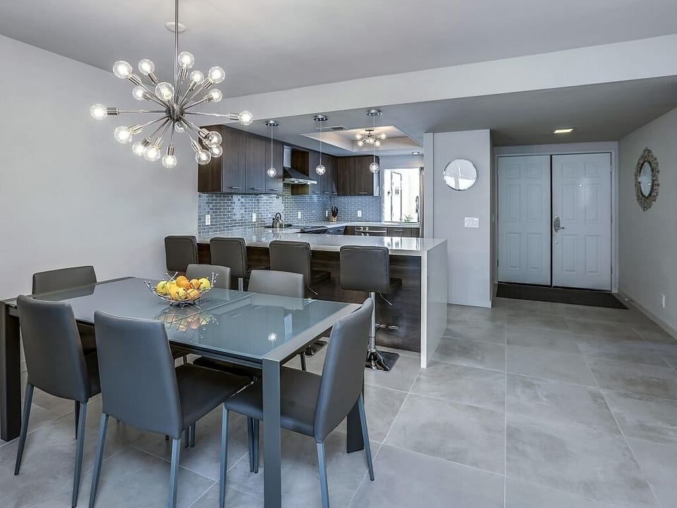 Dining room & Kitchen