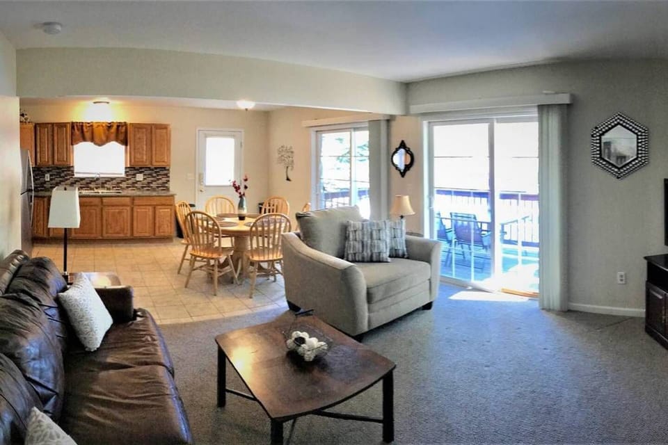Downstairs living room/kitchen