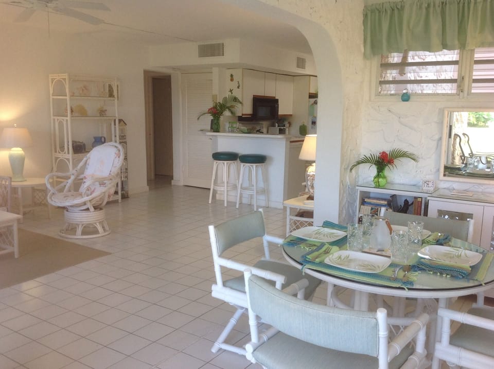 As an end unit with extra garden room C-1 has an open, expansive feel.