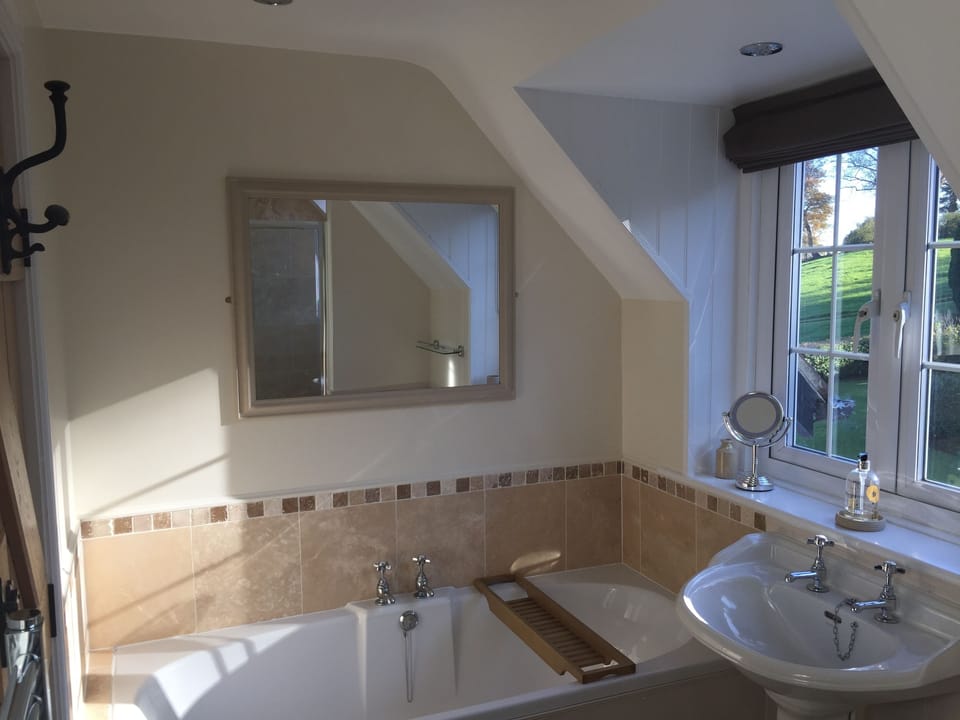 Double ended bath