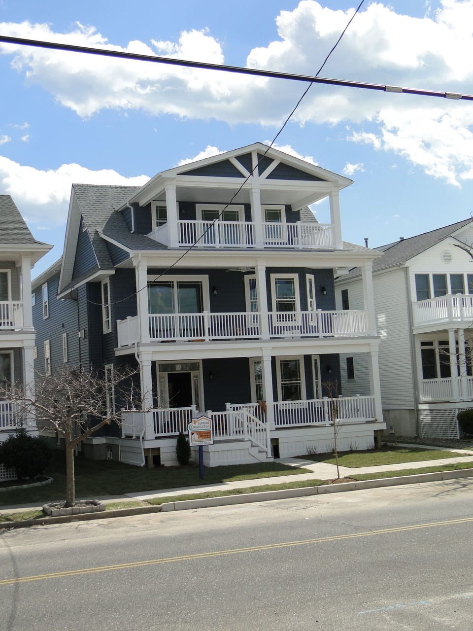 Front of duplex, 1st floor is the VRBO apartment.