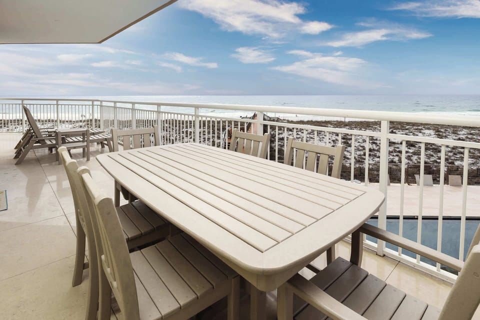Outdoor balcony dining table