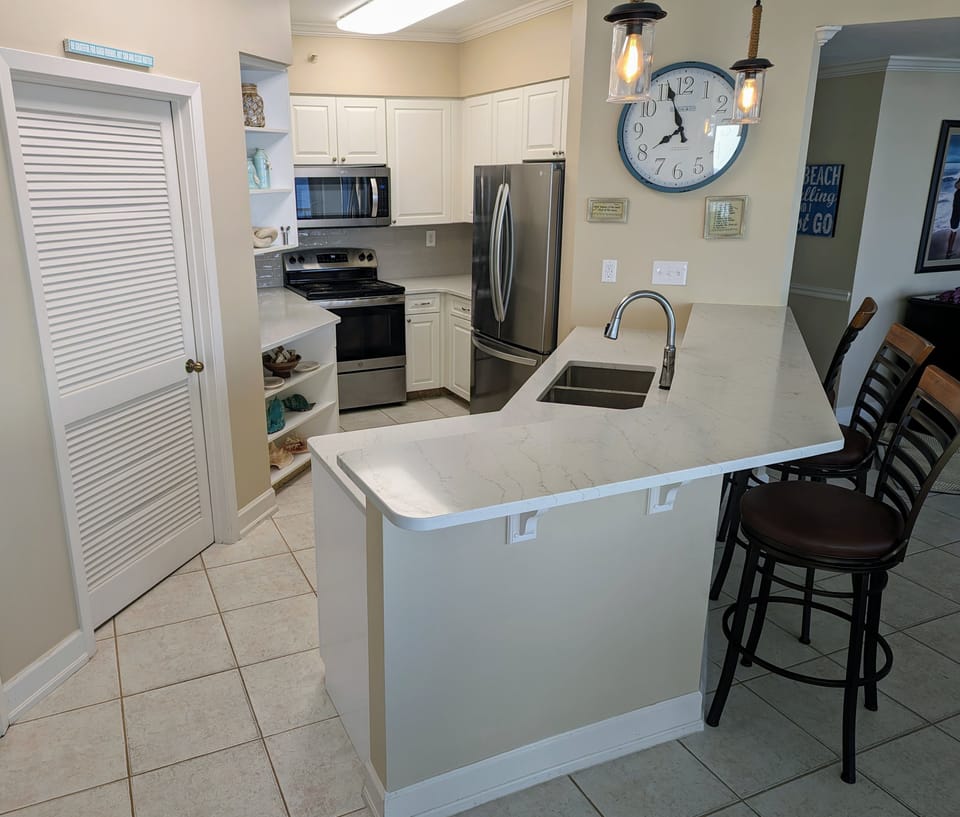 Fully stocked kitchen - we thought of everything!