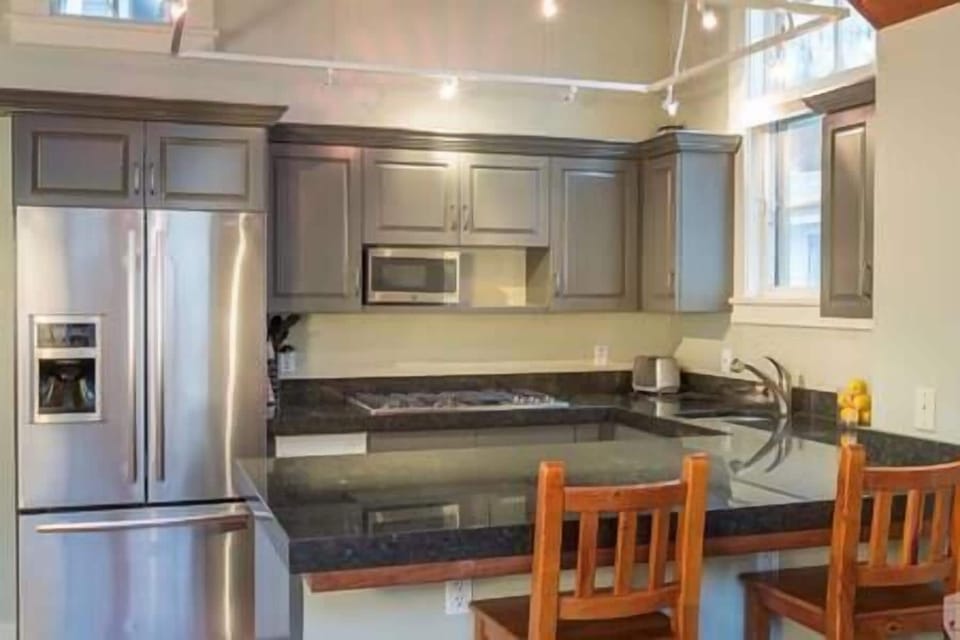 kitchen and bar seating