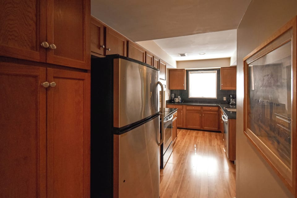 Main Level - Kitchen
