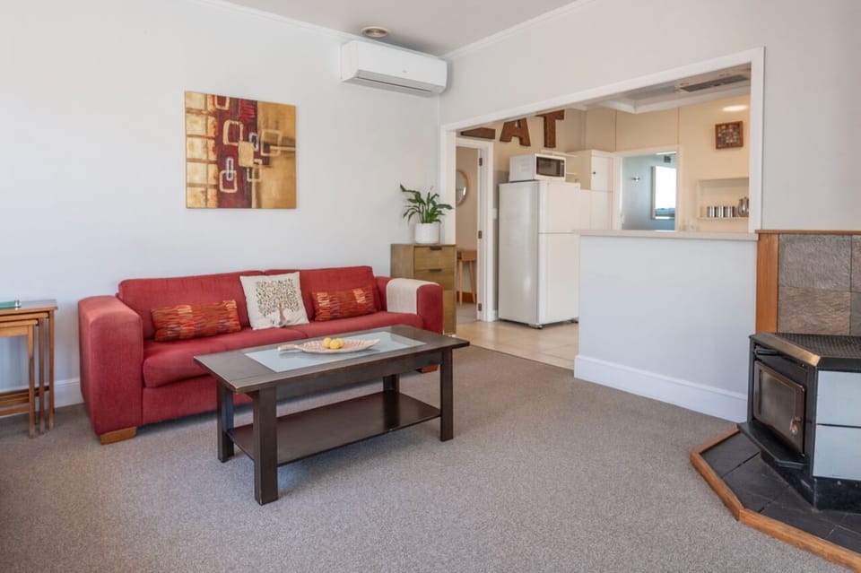 Living room open to kitchen
