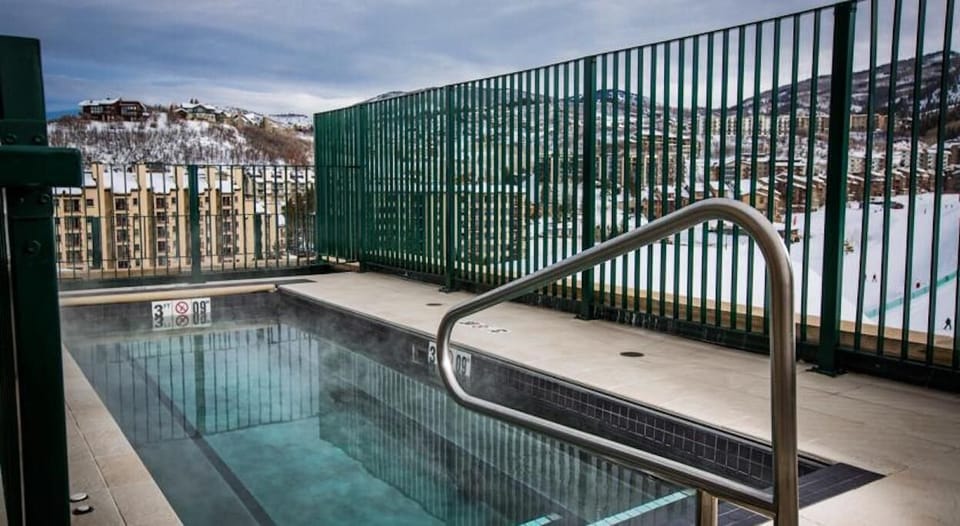 Roof Top Hot Tub 2