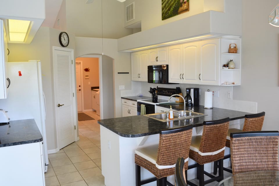 Fully equipped kitchen for the Cook in the family!