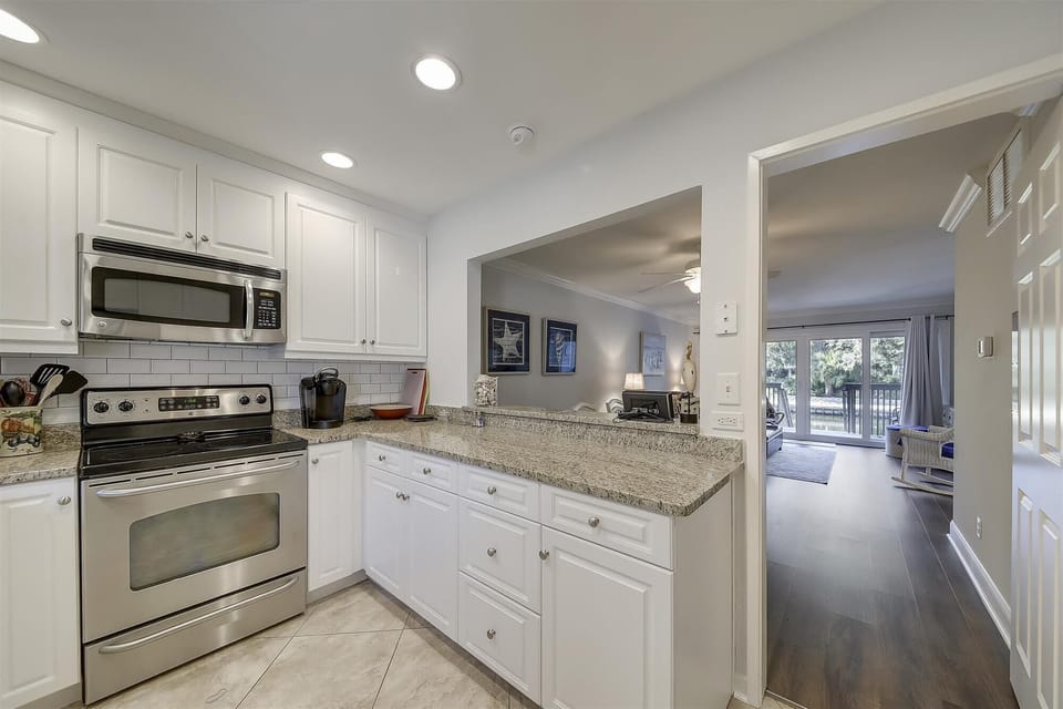 Main Level-Kitchen