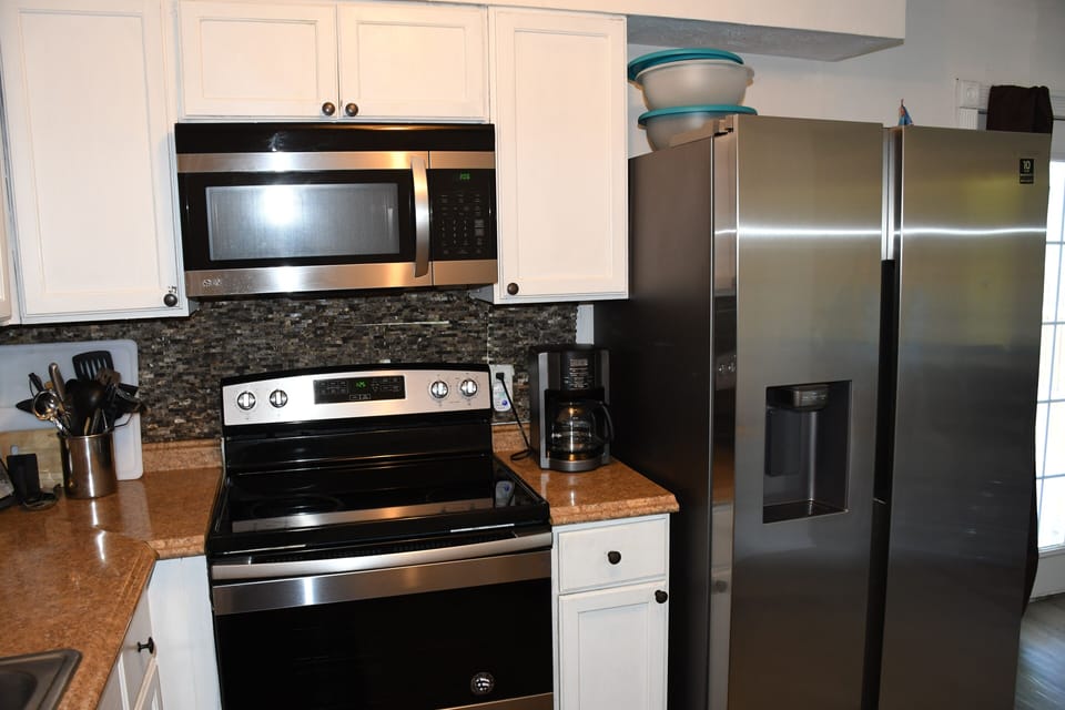 Updated kitchen and all stainless steel appliances.