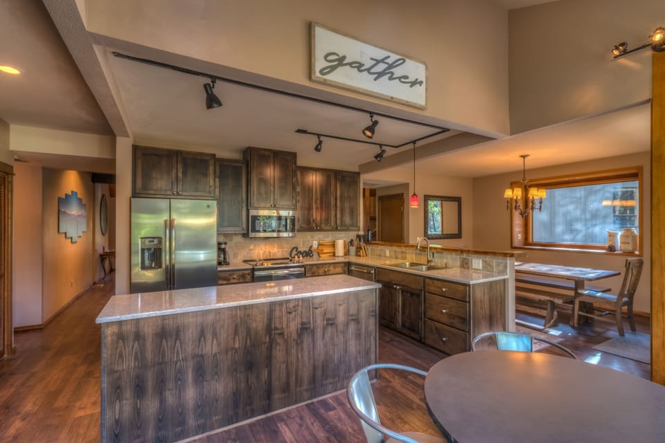 Fully updated kitchen