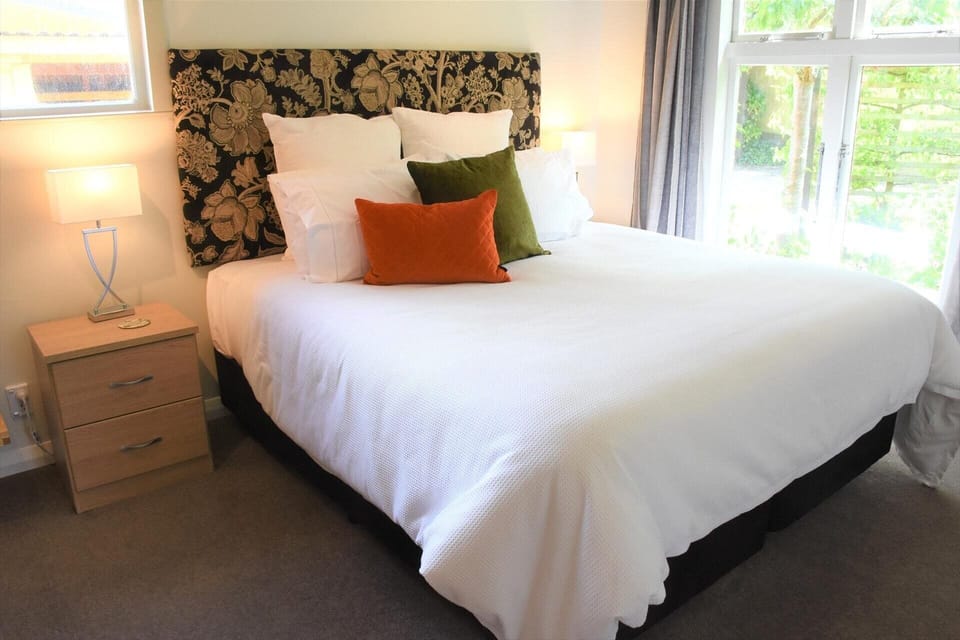 Shy Cottage Bedroom