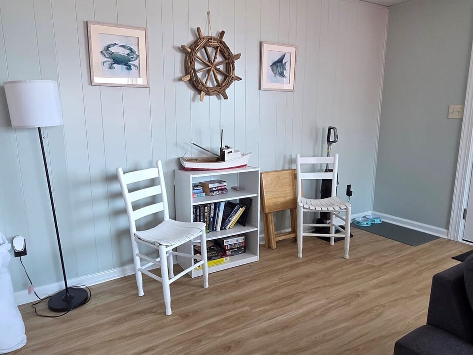 sitting area