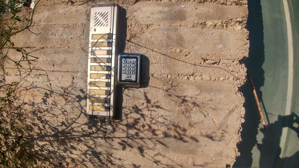 keyless entry ，Gate keypad