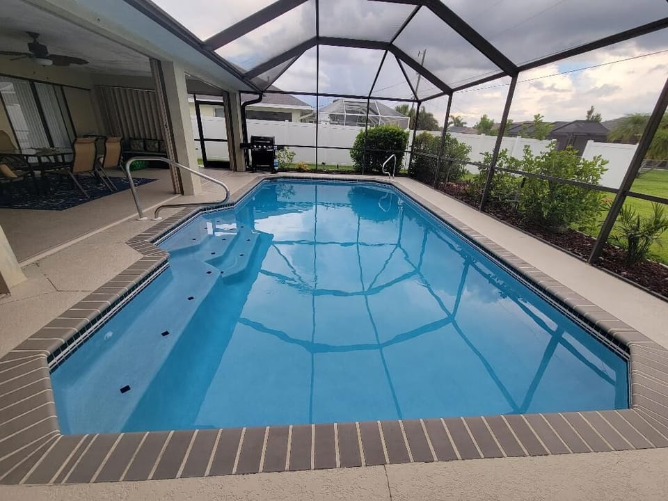 Caged Pool