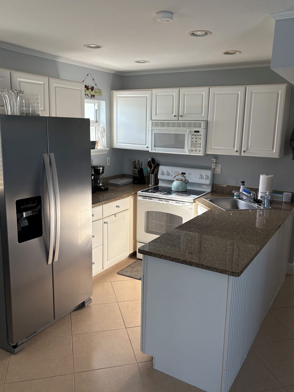 Kitchen that would make a Mother proud!