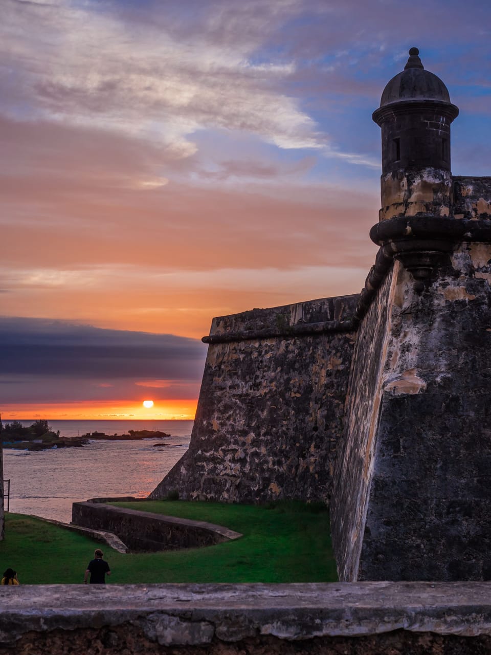 Sentinel post and defensive wall that protected the 16 th century citadel