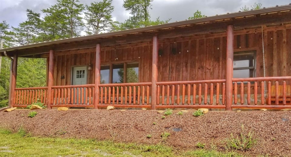 Eula Mae- Ocoee River Cabin Rentals