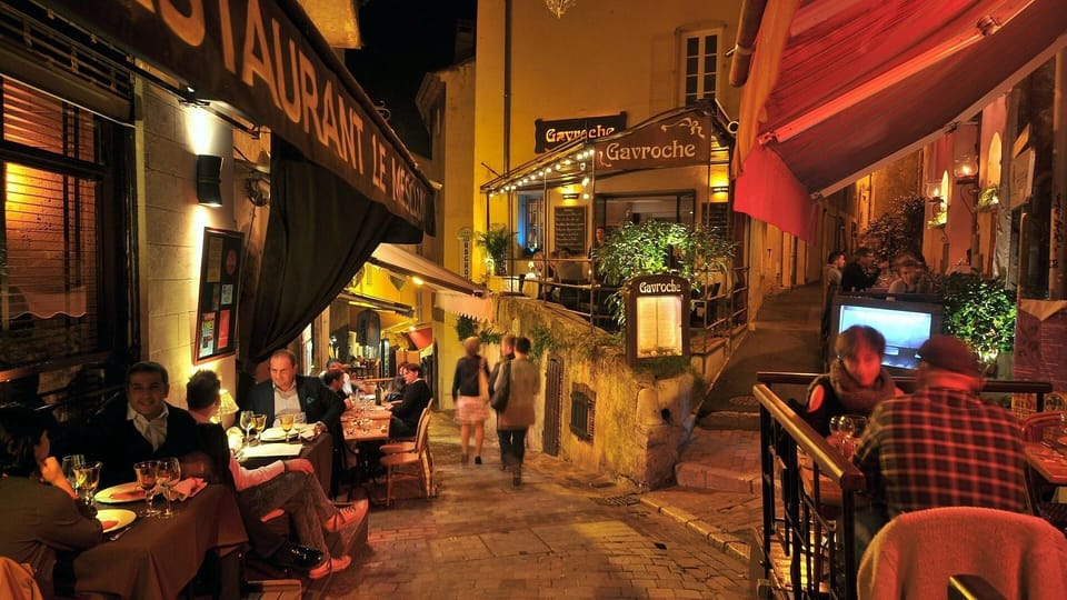 Le Suquet, Cannes is just yards from the apartment.