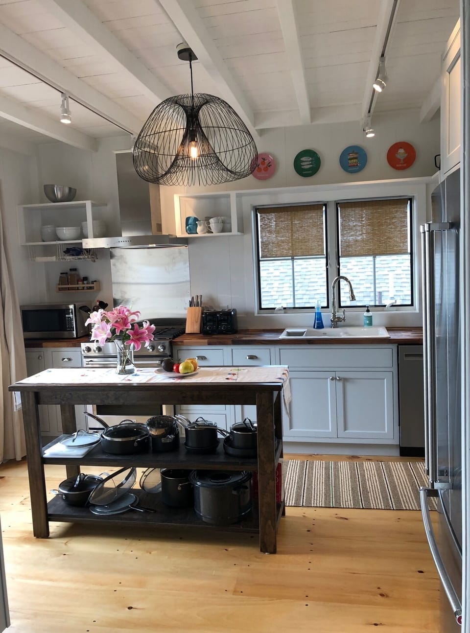 Fully stocked kitchen