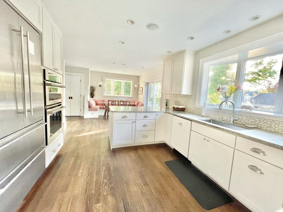 Kitchen/dining area 